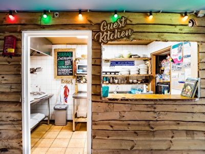 Guest Kitchen